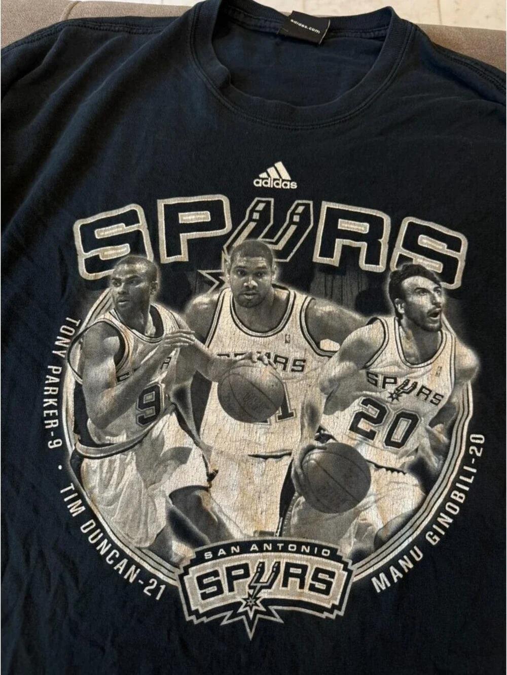 Vintage Adidas San Antonio Spurs T-Shirt Duncan Parker XL
